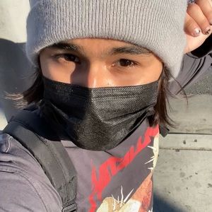 Meet your Posher, Deyvin